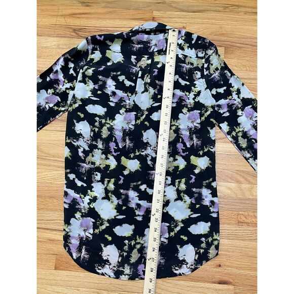 Banana Republic Watercolor 100% Silk Women's XS Black Shirt Button-Up Work - Picture 10 of 11
